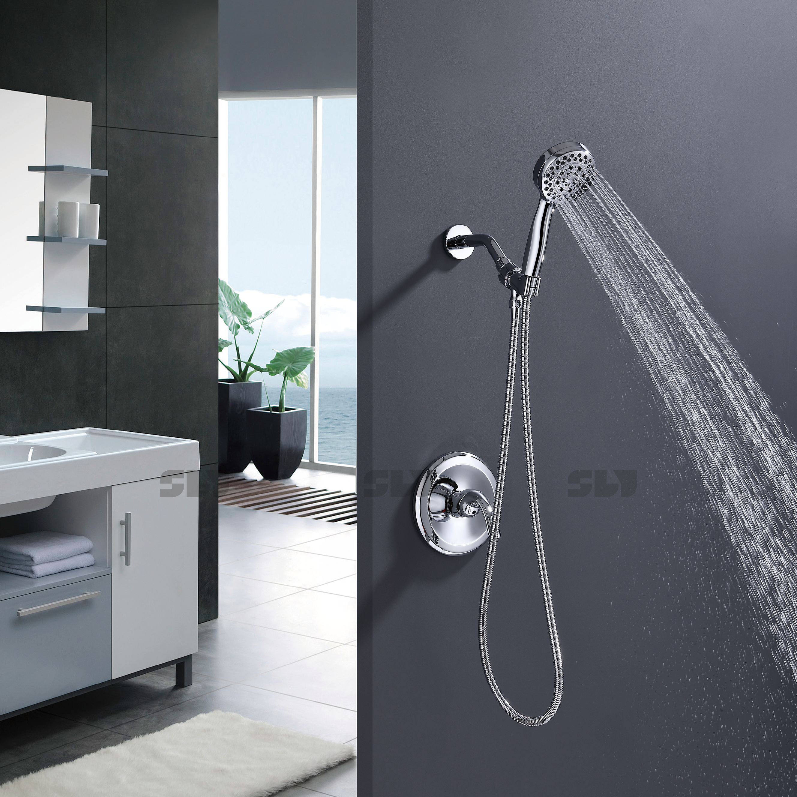 Chuveiro de lat&atilde;o combo escovado SLY dourado