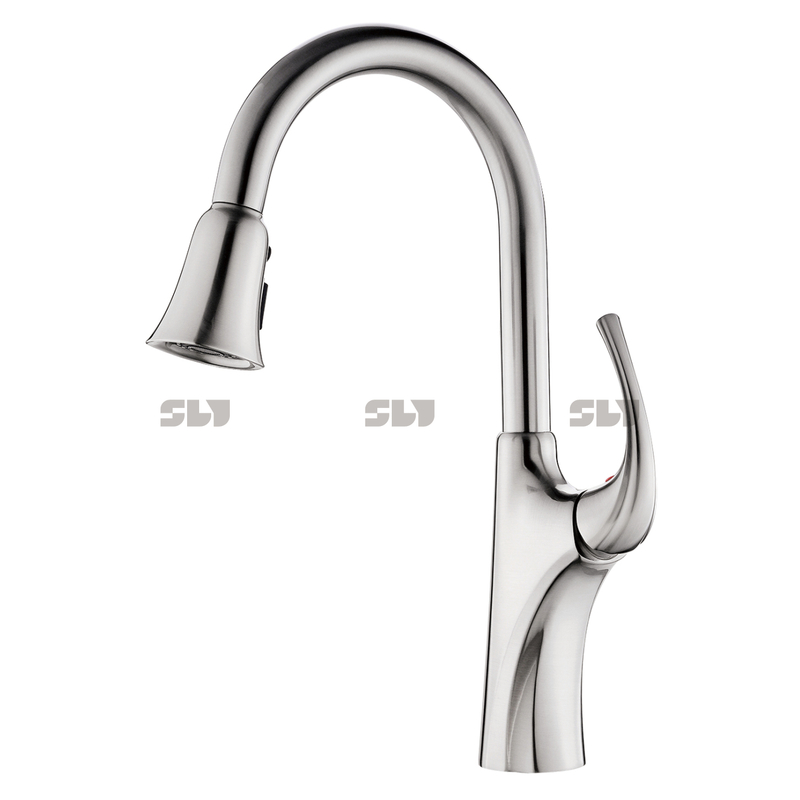 Venda de dinheiro exclusiva de níquel escovado Crown Water Ridge puxe a torneira da cozinha 