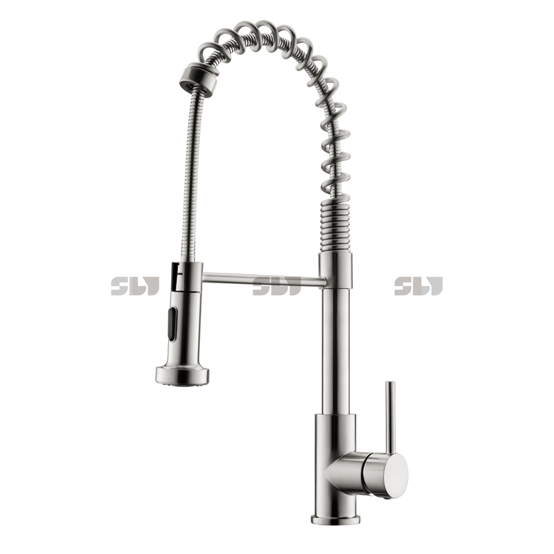 2022 Torneira de cozinha de luxo puxador pulverizador de punhal de manivela única de torneira de torneira