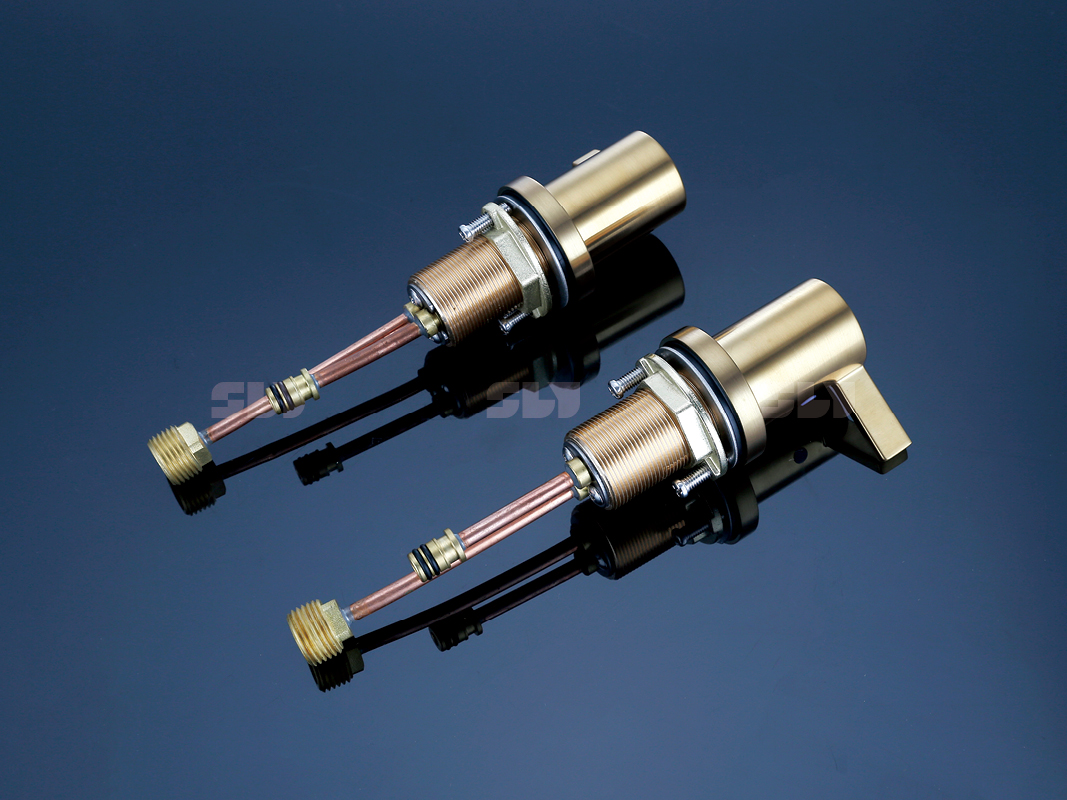 torneiras &agrave; moda antiga