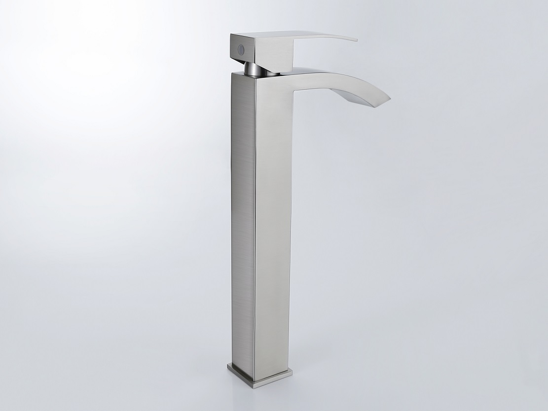 torneiras de banheira de banheiro