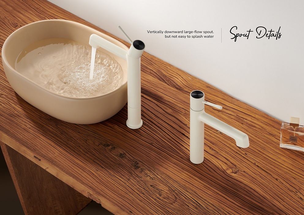 torneira da pia do banheiro