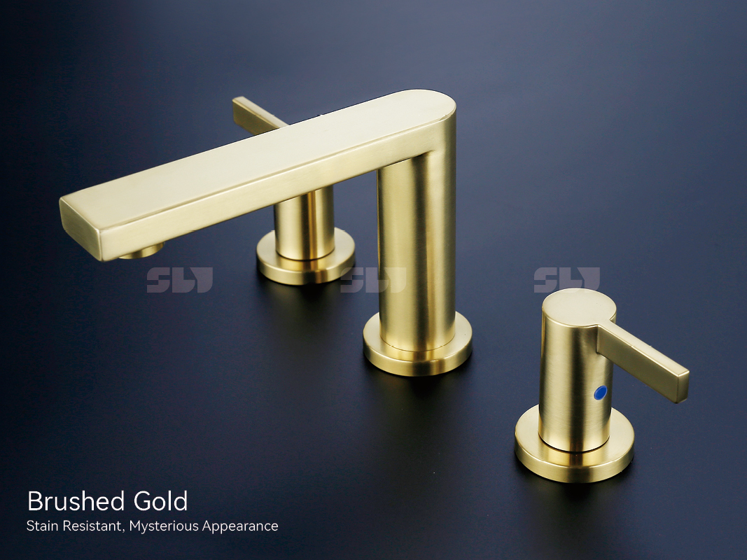 torneira de banheiro de lat&atilde;o antigo de 4 polegadas