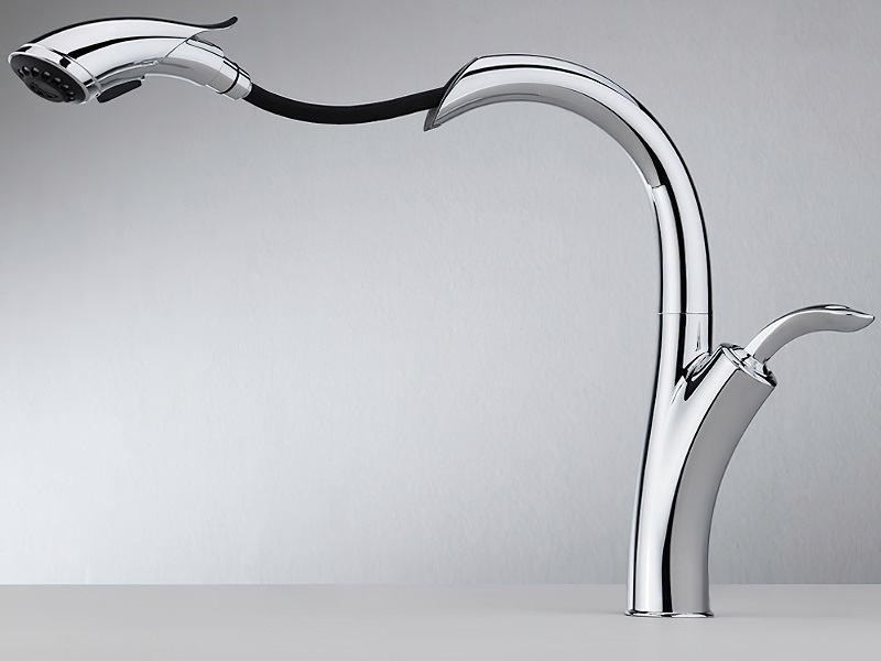 puxar para baixo a torneira da cozinha com spray